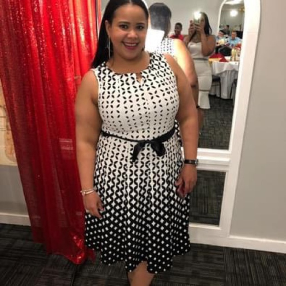 Cute black and white mid dress